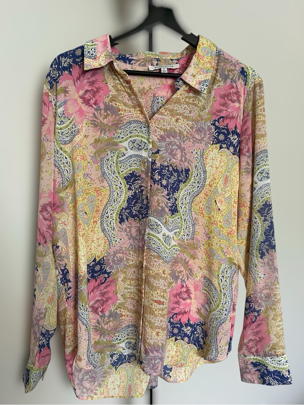 Rose+Olive Button Down Blouse, Multicolor, Size XL